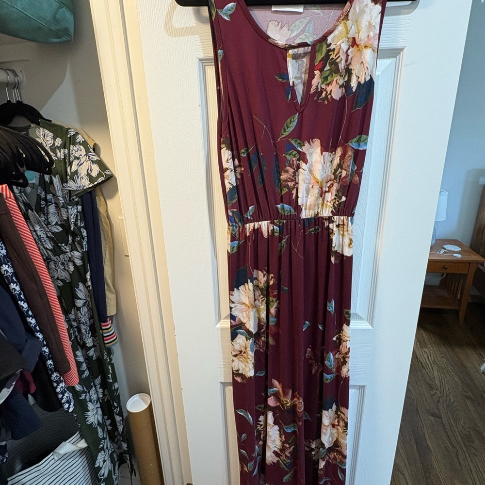 French Grey Red and Black Sleeveless V-neck Sundress